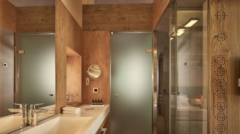 <b>Domus Renier Boutique Hotel Room</b>. Images powered by <a href="https://www.leonardoworldwide.com/" title="Leonardo Worldwide" target="_blank">Leonardo</a>.