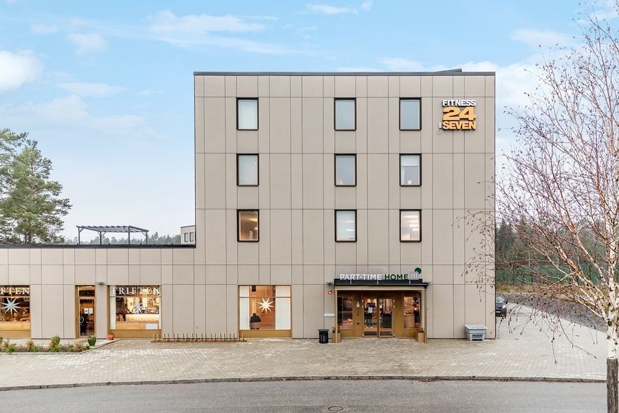 Part Time Home Hotel Rotebro Station Tourist Class Stockholm