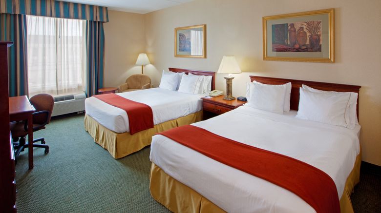 <b>Holiday Inn Express Room</b>. Images powered by <a href="https://www.leonardoworldwide.com/" title="Leonardo Worldwide" target="_blank">Leonardo</a>.