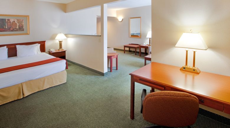 <b>Holiday Inn Express Suite</b>. Images powered by <a href="https://www.leonardoworldwide.com/" title="Leonardo Worldwide" target="_blank">Leonardo</a>.