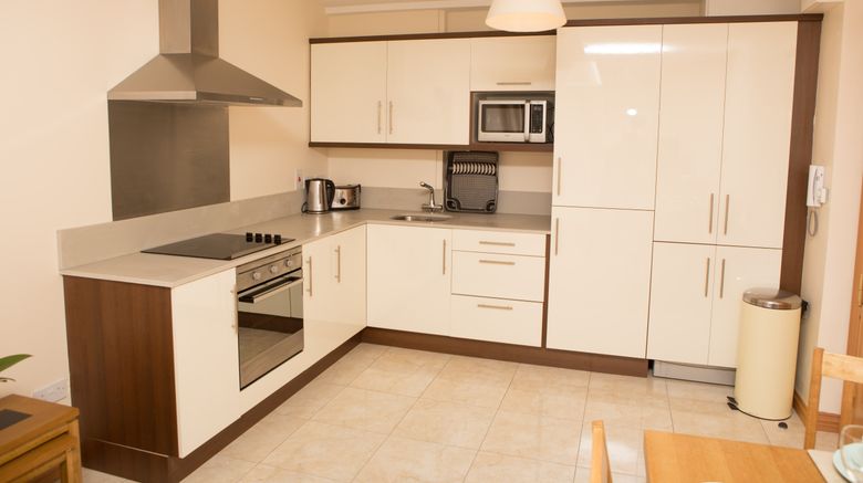<b>Broc House Suites Room</b>. Images powered by <a href="https://www.leonardoworldwide.com/" title="Leonardo Worldwide" target="_blank">Leonardo</a>.
