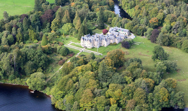 Glengarry Castle Hotel Exterior