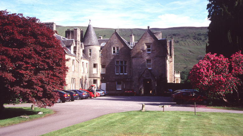 <b>Glengarry Castle Hotel Exterior</b>. Images powered by <a href="https://www.leonardoworldwide.com/" title="Leonardo Worldwide" target="_blank">Leonardo</a>.