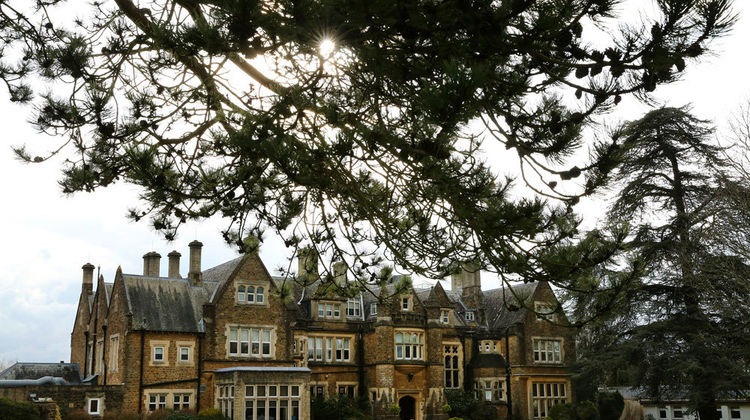 Hartsfield Manor Exterior