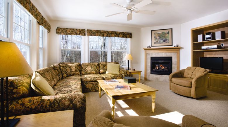 <b>Club Wyndham Smugglers' Notch Vermont Room</b>. Images powered by <a href="https://www.leonardoworldwide.com/" title="Leonardo Worldwide" target="_blank">Leonardo</a>.