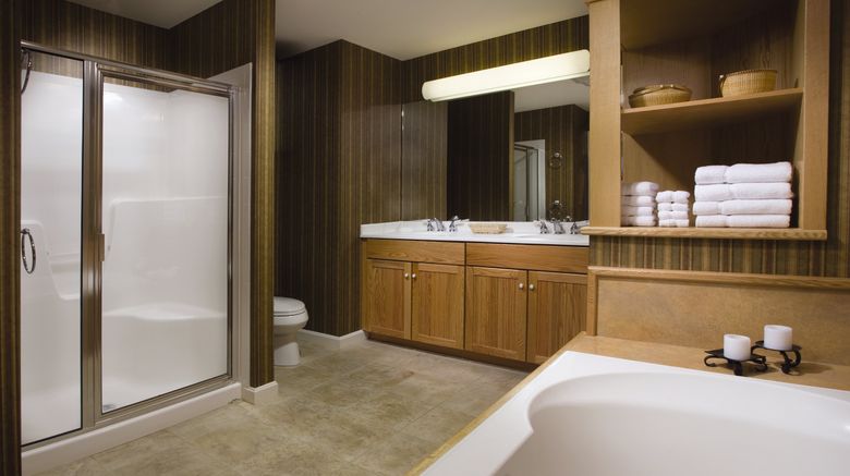 <b>Club Wyndham Smugglers' Notch Vermont Room</b>. Images powered by <a href="https://www.leonardoworldwide.com/" title="Leonardo Worldwide" target="_blank">Leonardo</a>.