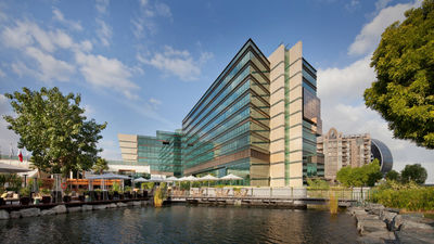 Jumeirah Creekside Hotel