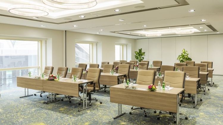 The Tower Plaza Hotel Meeting