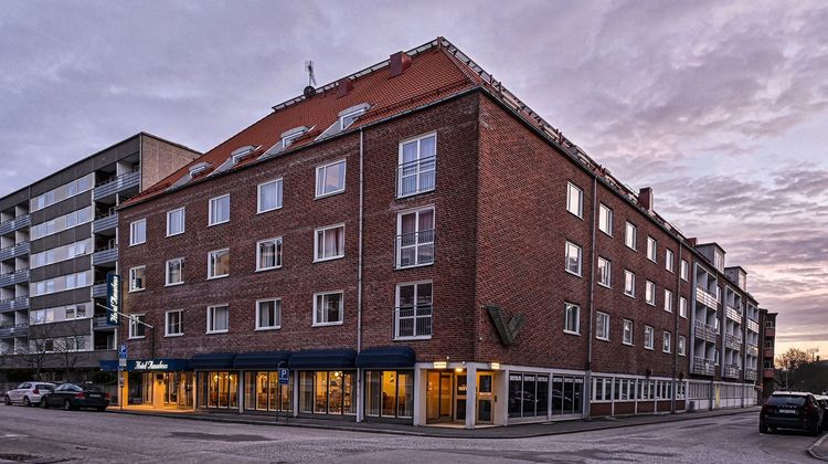 Hotel Amadeus Exterior