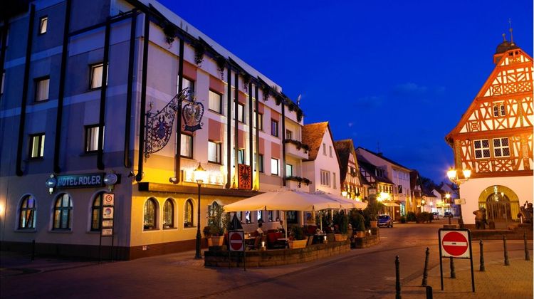 Hotel Adler Exterior