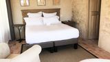 <b>Domaine de Fontenille Room</b>. Images powered by <a href="https://www.leonardoworldwide.com/" title="Leonardo Worldwide" target="_blank">Leonardo</a>.