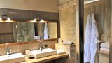 <b>Domaine de Fontenille Room</b>. Images powered by <a href="https://www.leonardoworldwide.com/" title="Leonardo Worldwide" target="_blank">Leonardo</a>.