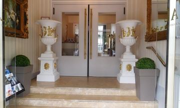 Brit Hotel Privilege Le Royal