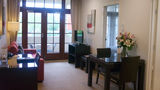 <b>Quest Canberra Room</b>. Images powered by <a href="https://www.leonardoworldwide.com/" title="Leonardo Worldwide" target="_blank">Leonardo</a>.