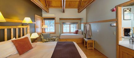 Sleeping Lady Mountain Resort Room