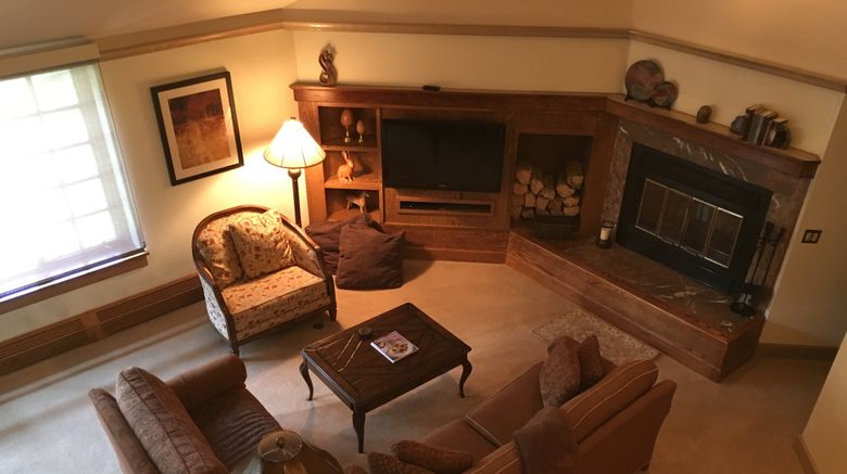 <b>Park Plaza Suite</b>. Images powered by <a href="https://www.leonardoworldwide.com/" title="Leonardo Worldwide" target="_blank">Leonardo</a>.