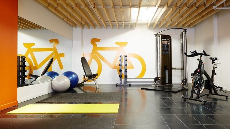 Hotel Le Dauphin Longueuil Health Club