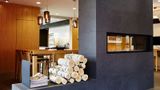 Hotel Le Dauphin Longueuil Lobby
