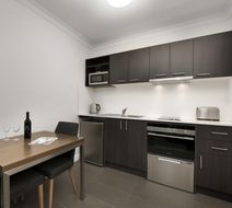 Quest Dandenong Room