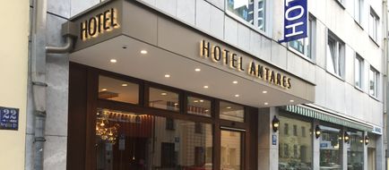 Hotel Antares Exterior