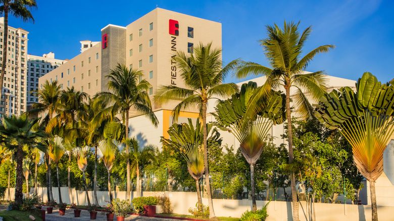<b>Fiesta Inn Puerto Vallarta Isla Exterior</b>. Images powered by <a href="https://www.leonardoworldwide.com/" title="Leonardo Worldwide" target="_blank">Leonardo</a>.