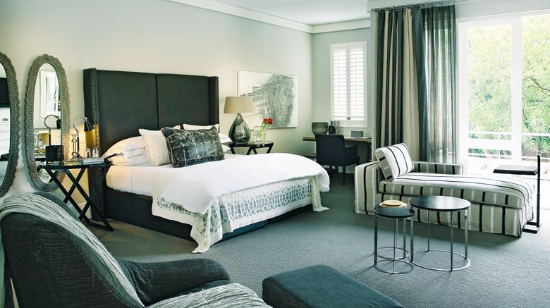 <b>AtholPlace Hotel & Villa Suite</b>. Images powered by <a href=https://www.travelagewest.com/Hotels/Johannesburg/