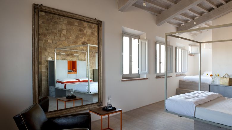 <b>La Bandita Townhouse, a Design Hotel Suite</b>. Images powered by <a href="https://www.leonardoworldwide.com/" title="Leonardo Worldwide" target="_blank">Leonardo</a>.
