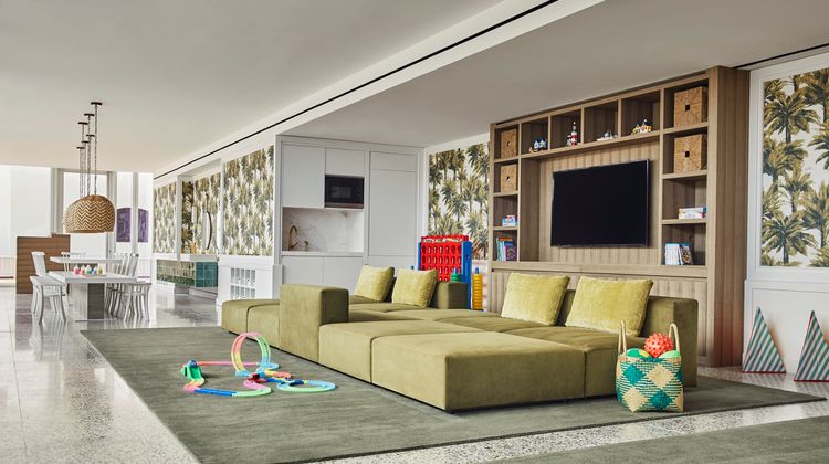 Four Seasons Hotel at The Surf Club Recreation