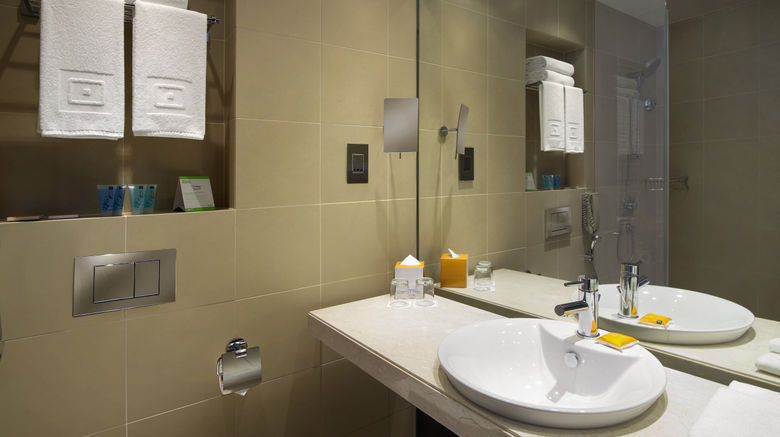 <b>Centro Capital Centre Room</b>. Images powered by <a href="https://www.leonardoworldwide.com/" title="Leonardo Worldwide" target="_blank">Leonardo</a>.