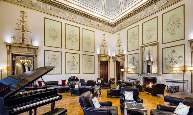 Relais Santa Croce Lobby