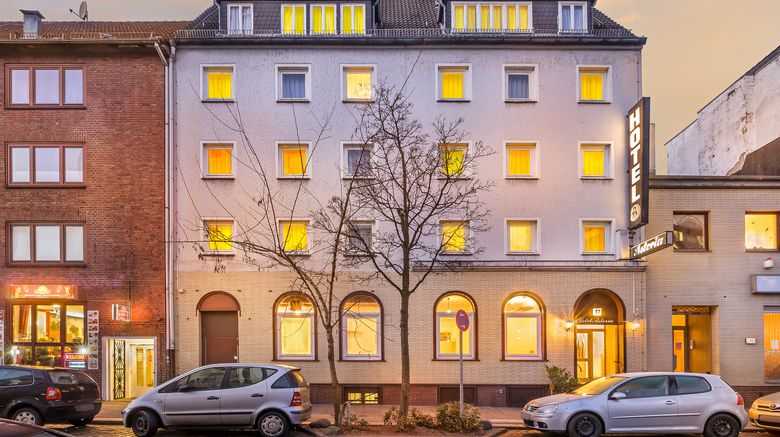 Astoria Hotel Exterior. Images powered by <a href="https://www.leonardoworldwide.com" target="_blank" rel="noopener">Leonardo</a>.