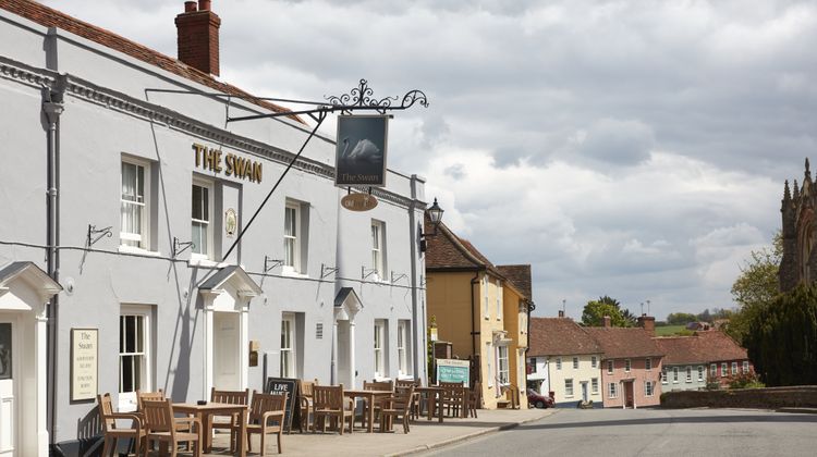 Swan Hotel Thaxted Exterior