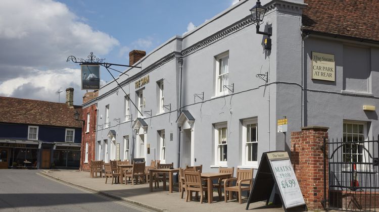 Swan Hotel Thaxted Exterior