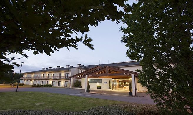 Attica 21 Villalba Exterior