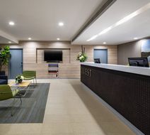 Hotel Quest Griffith Lobby