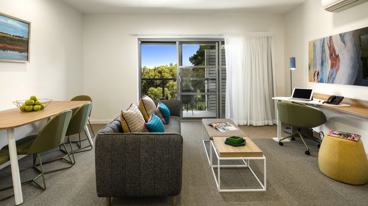 Hotel Quest Griffith Room