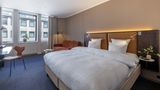 <b>The Square Room</b>. Images powered by <a href="https://www.leonardoworldwide.com/" title="Leonardo Worldwide" target="_blank">Leonardo</a>.