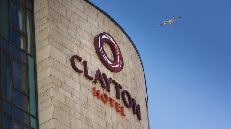 Clayton Hotel Cardiff Exterior
