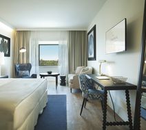 Hotel Camiral at PGA Room