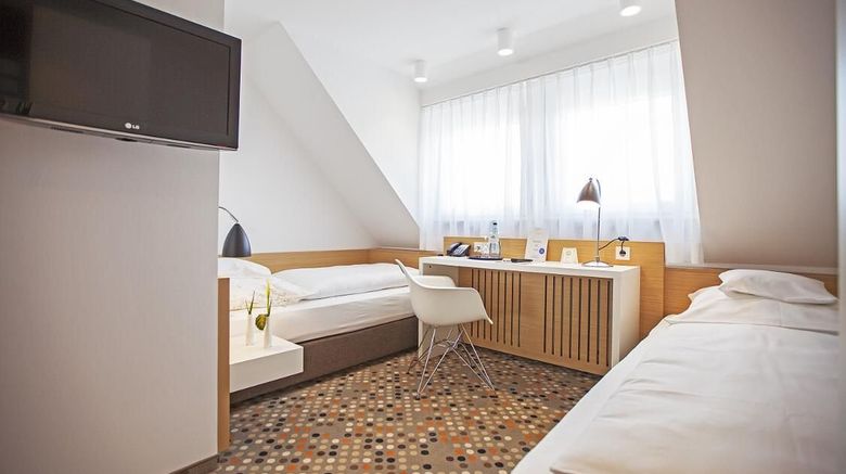 <b>Waldhorn Hotel Room</b>. Images powered by <a href="https://www.leonardoworldwide.com/" title="Leonardo Worldwide" target="_blank">Leonardo</a>.