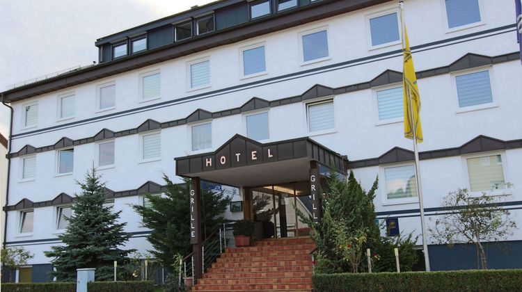 Hotel Grille Exterior