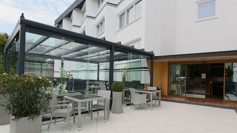 <b>Hotel Grille Exterior</b>. Images powered by <a href="https://www.leonardoworldwide.com/" title="Leonardo Worldwide" target="_blank">Leonardo</a>.