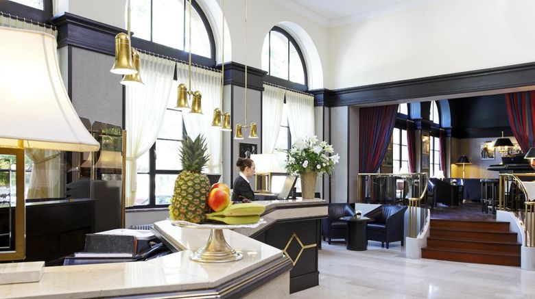 <b>Schlosshotel Karlsruhe Lobby</b>. Images powered by <a href="https://www.leonardoworldwide.com/" title="Leonardo Worldwide" target="_blank">Leonardo</a>.