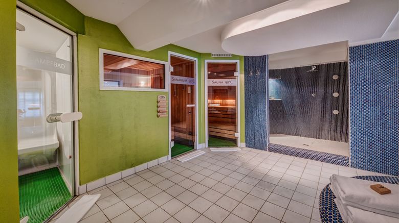 <b>Schlosshotel Karlsruhe Recreation</b>. Images powered by <a href="https://www.leonardoworldwide.com/" title="Leonardo Worldwide" target="_blank">Leonardo</a>.