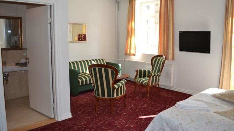 <b>Milling Hotel Park Room</b>. Images powered by <a href="https://www.leonardoworldwide.com/" title="Leonardo Worldwide" target="_blank">Leonardo</a>.