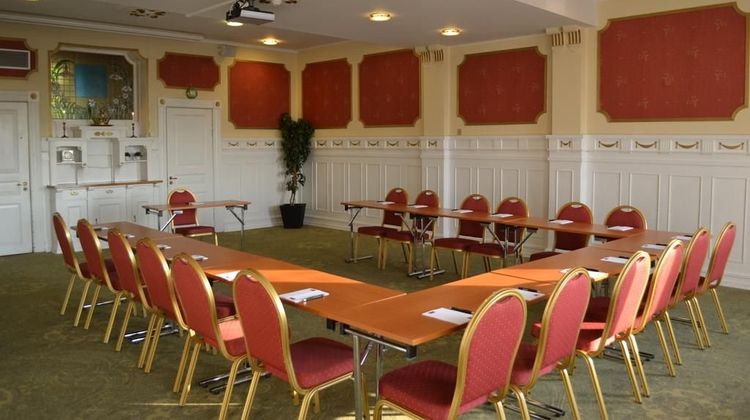 Hotel Plaza Meeting