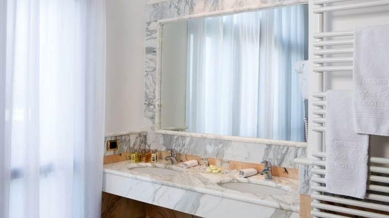 <b>Grand Hotel Europa Palace Room</b>. Images powered by <a href="https://www.leonardoworldwide.com/" title="Leonardo Worldwide" target="_blank">Leonardo</a>.