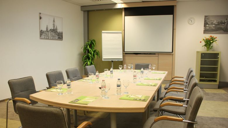 <b>Hotel Famulus Meeting</b>. Images powered by <a href="https://www.leonardoworldwide.com/" title="Leonardo Worldwide" target="_blank">Leonardo</a>.