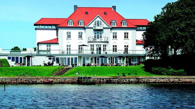 Sinatur Hotel Sixtus Exterior