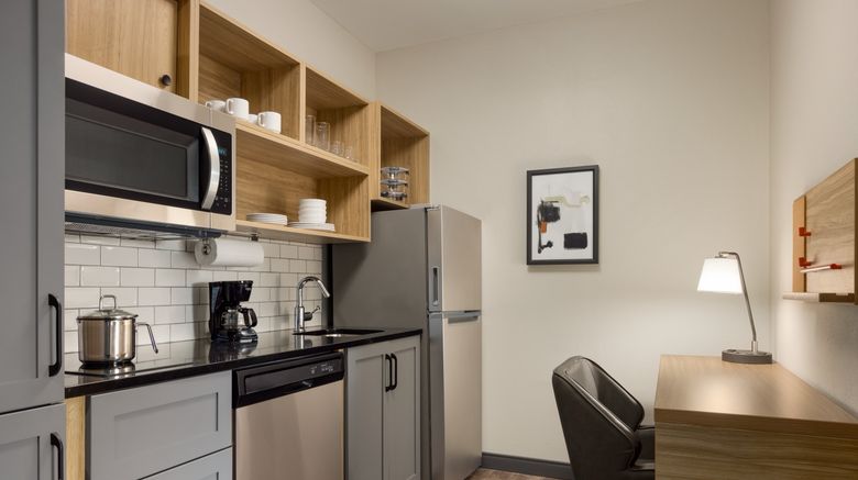 <b>Candlewood Suites Coralville-Iowa City Room</b>. Images powered by <a href="https://www.leonardoworldwide.com/" title="Leonardo Worldwide" target="_blank">Leonardo</a>.